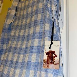 Brand NEW tight fitted blue and white dress